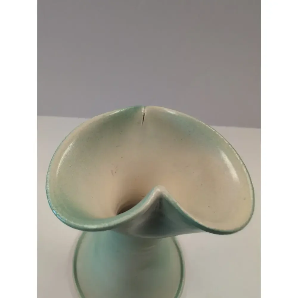 Art Deco Noveau fan vase shaped, Sea Foam‎ Green Jack In The Pulpit Style